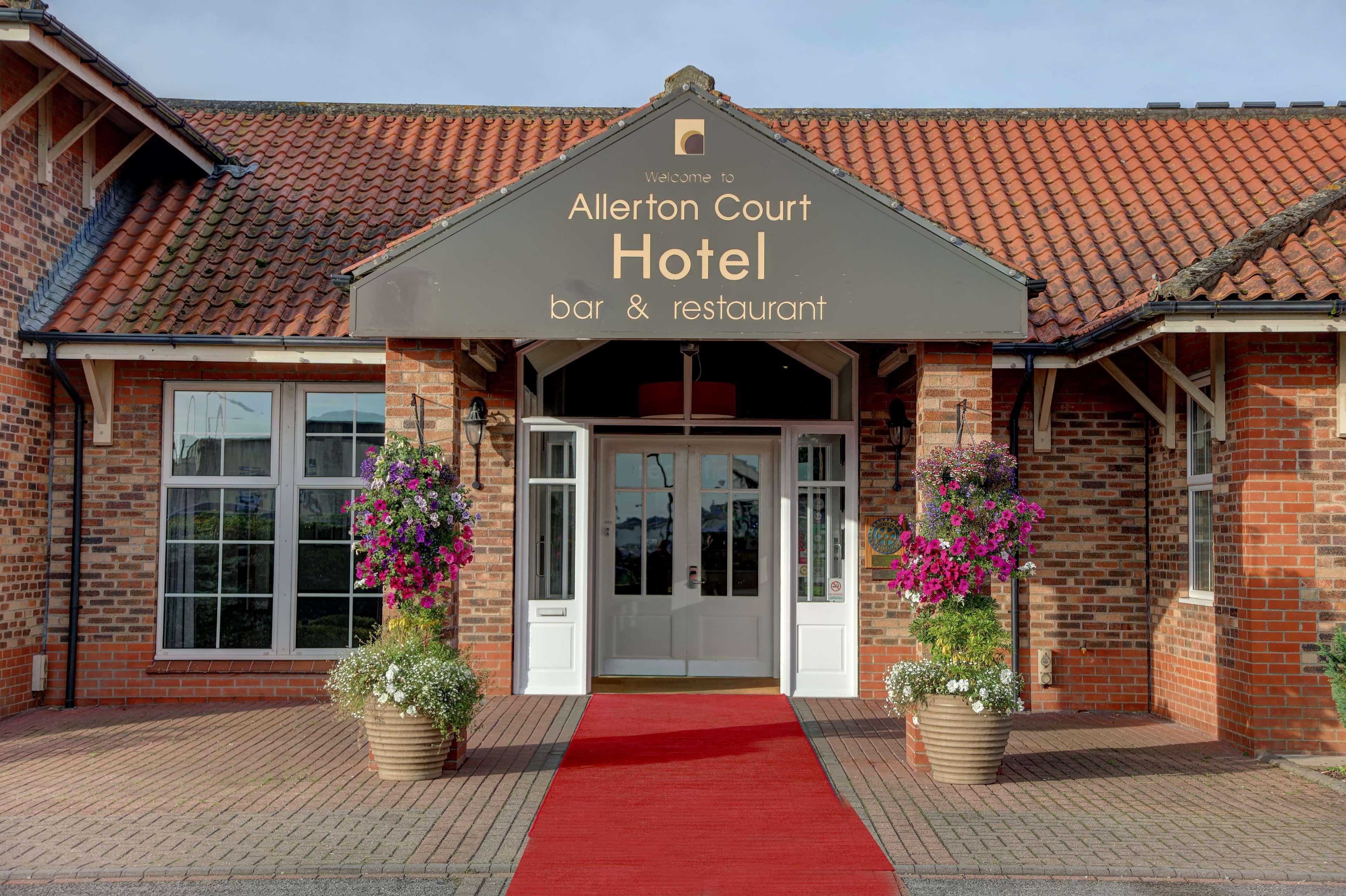 Allerton Court Hotel ノーサラートン エクステリア 写真
