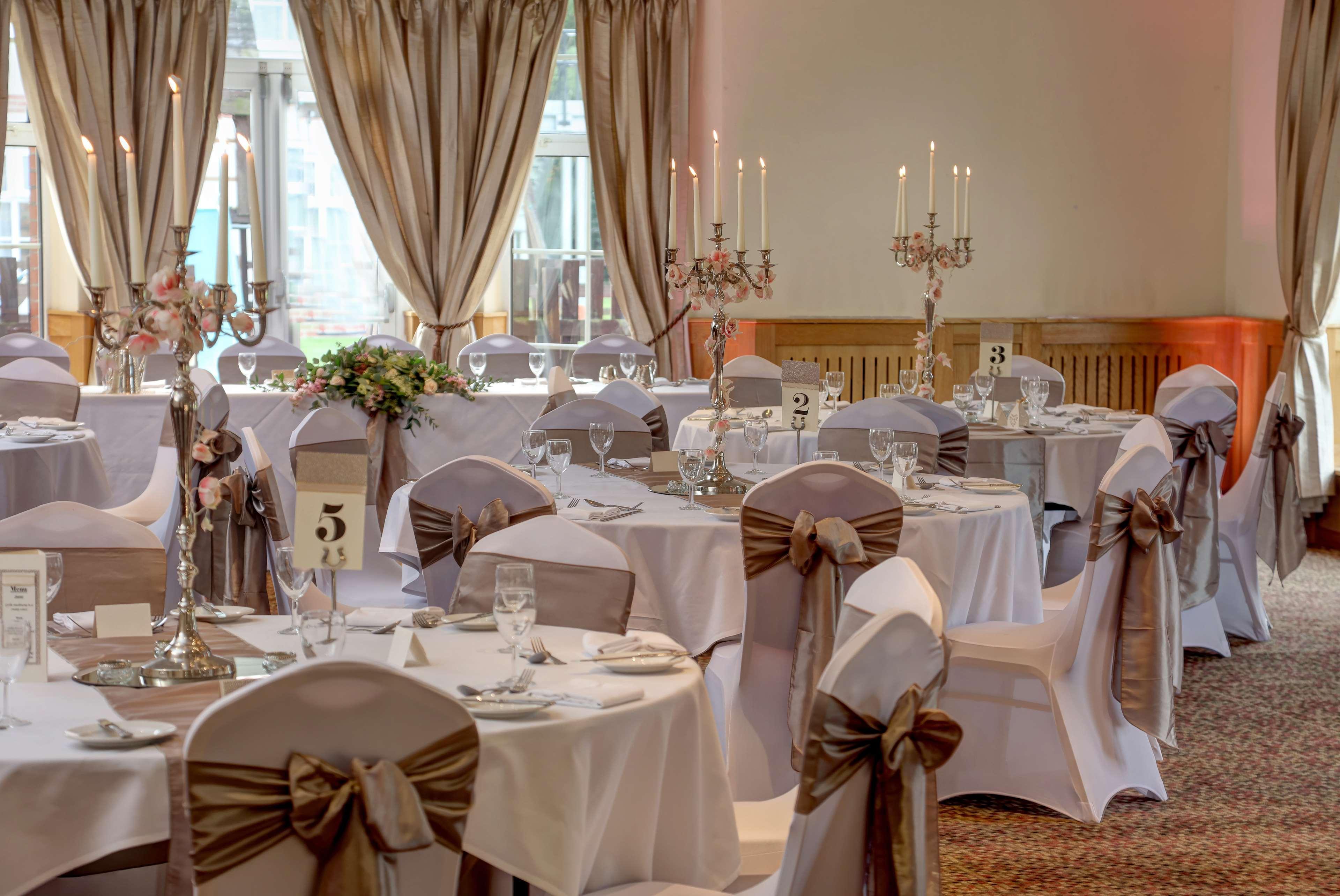 Allerton Court Hotel ノーサラートン エクステリア 写真