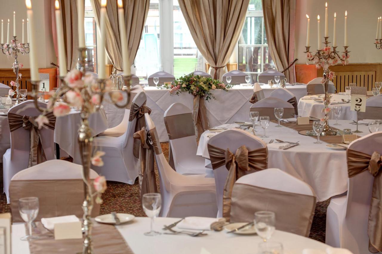 Allerton Court Hotel ノーサラートン エクステリア 写真