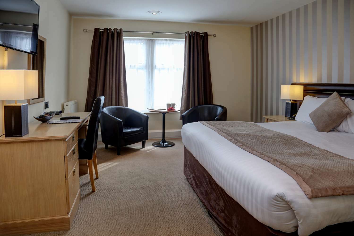 Allerton Court Hotel ノーサラートン エクステリア 写真